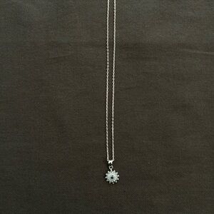 Silver Sunflower Pendant Necklace